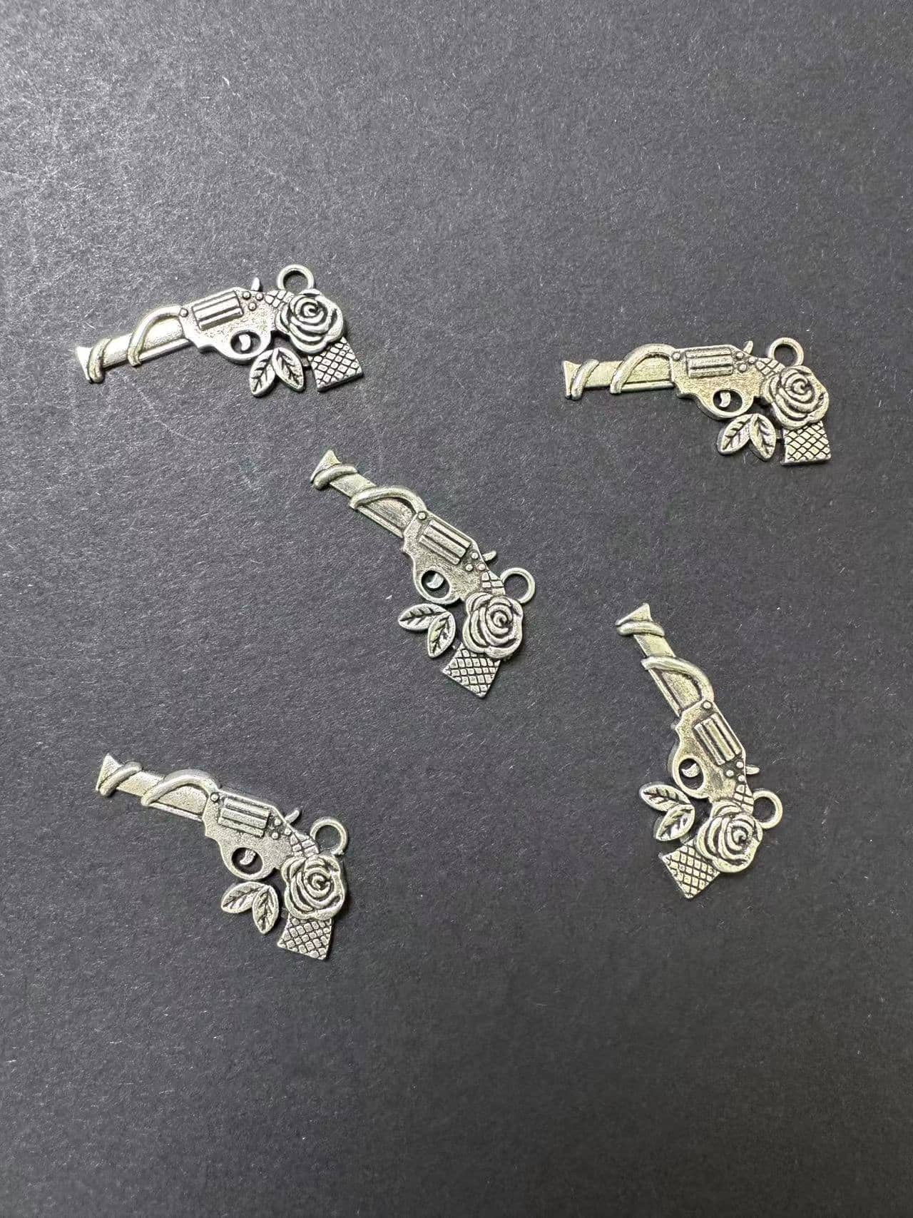 revolver (Not for sale, only for display)