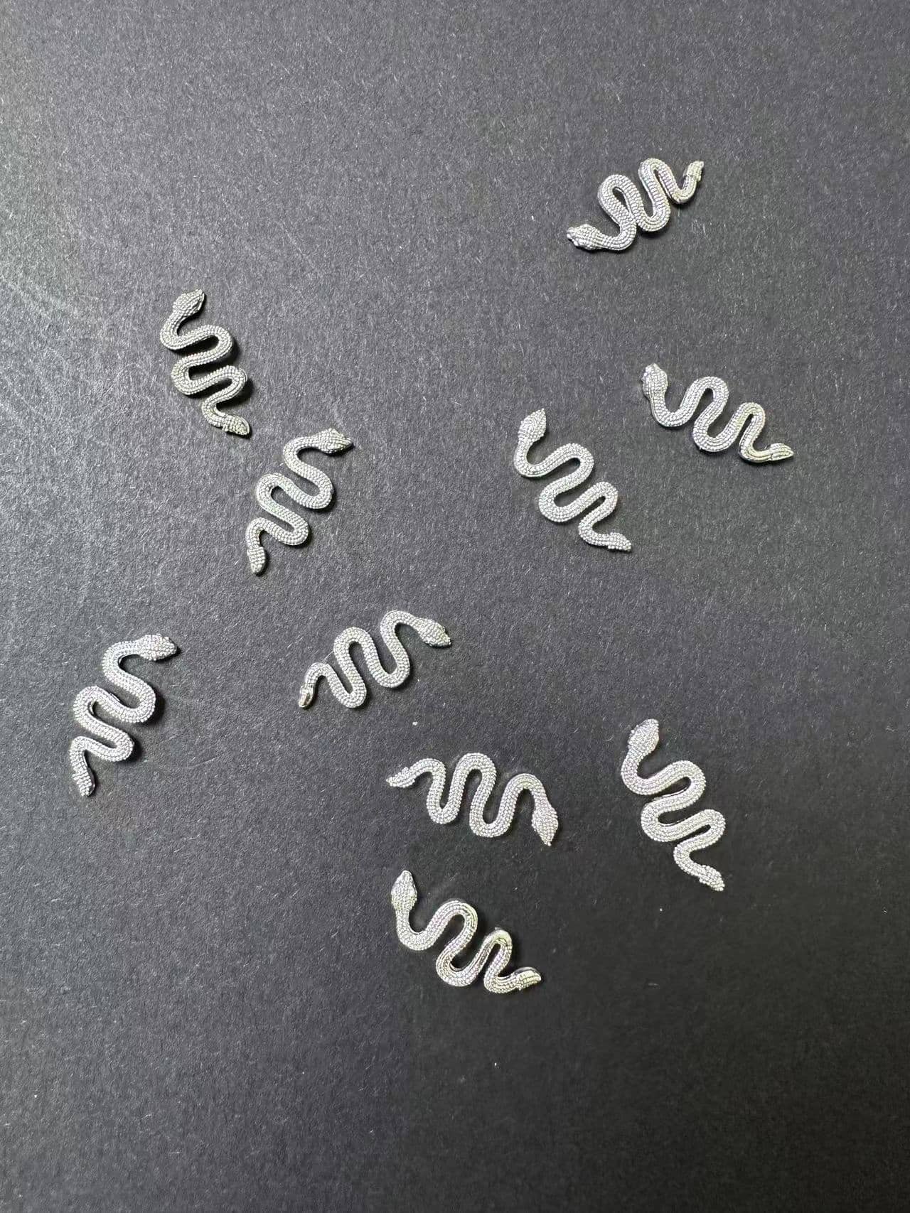 y2k snake (Not for sale, only for display)