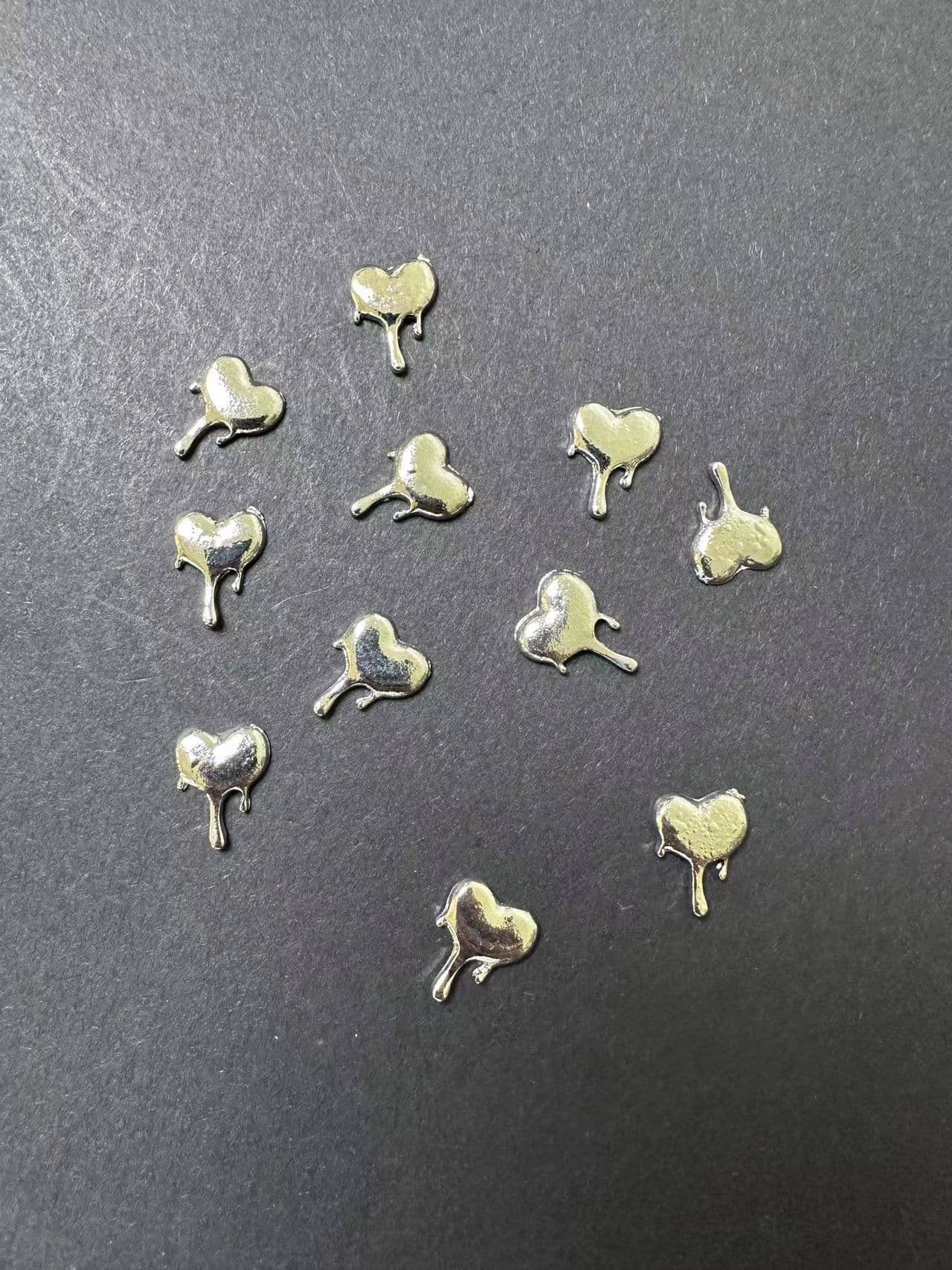 Tearful heart small size (Not for sale, only for display)