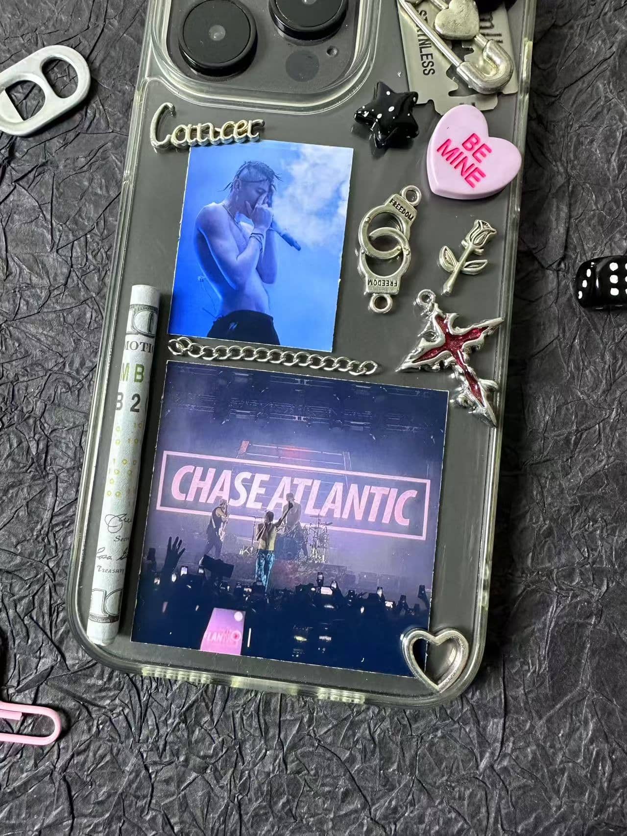 Chase Atlantic style---4