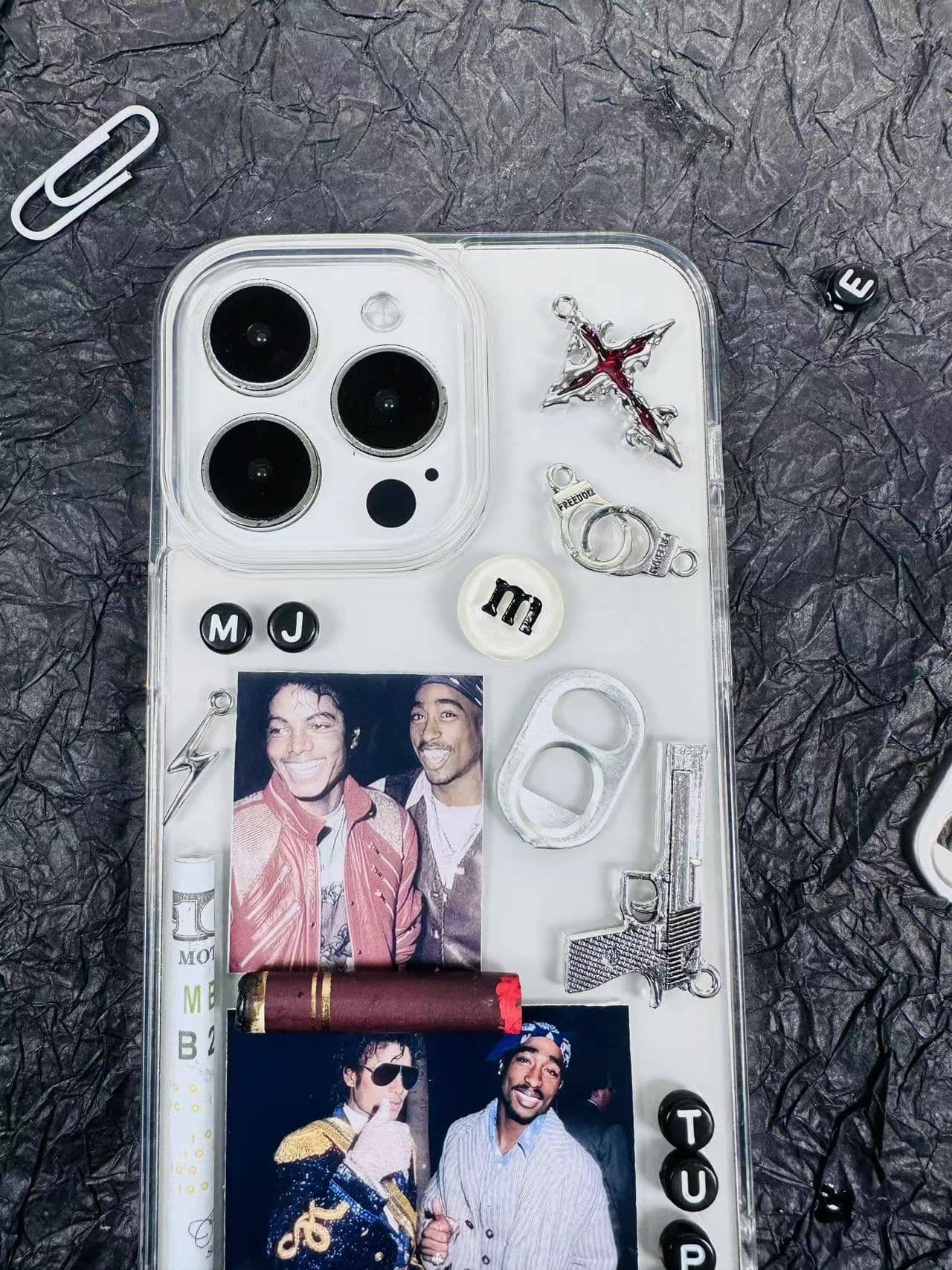 Michael Jackson  &  2 PAC