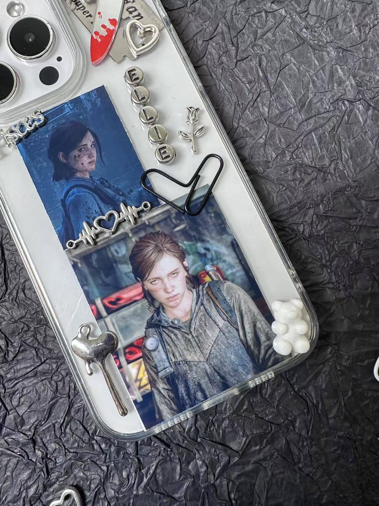 The Last Of Us &  Ellie  style---2