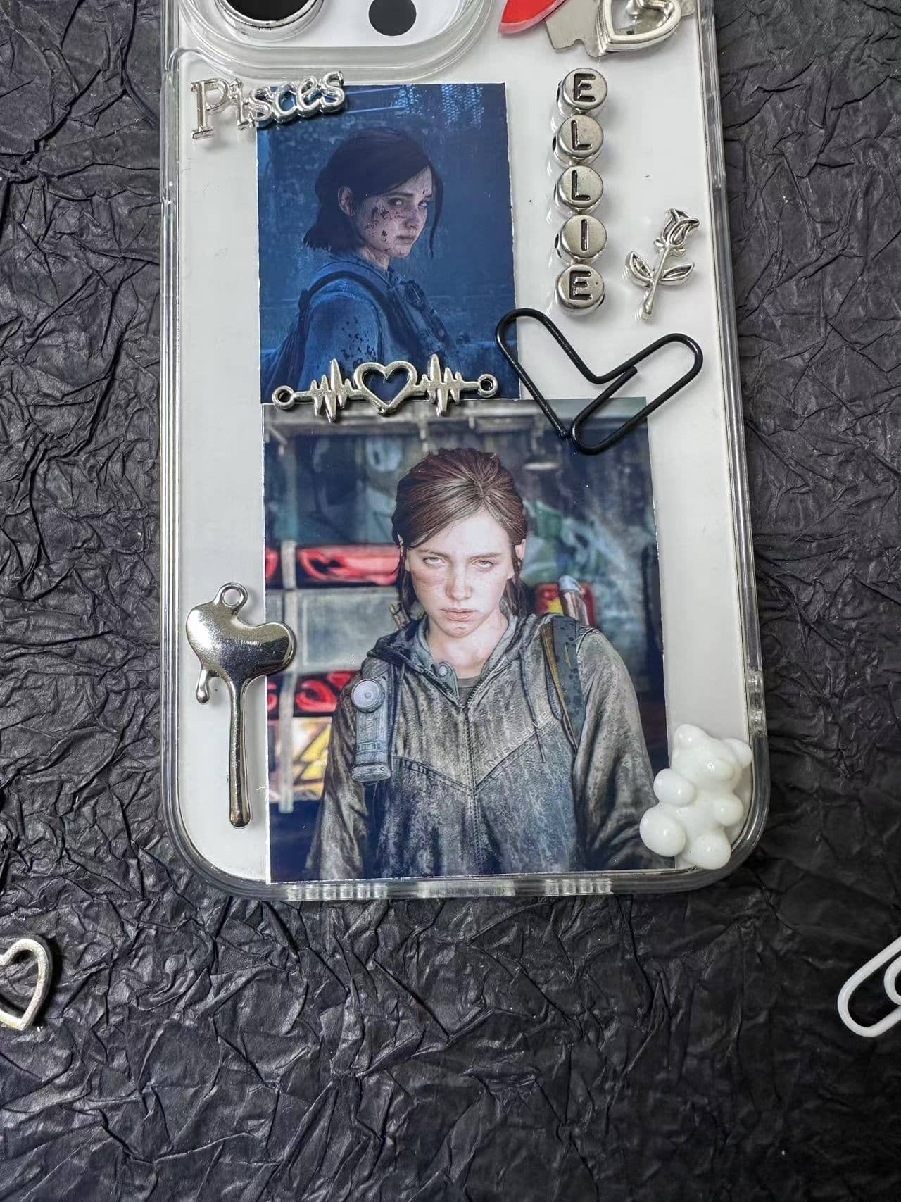 The Last Of Us &  Ellie  style---2