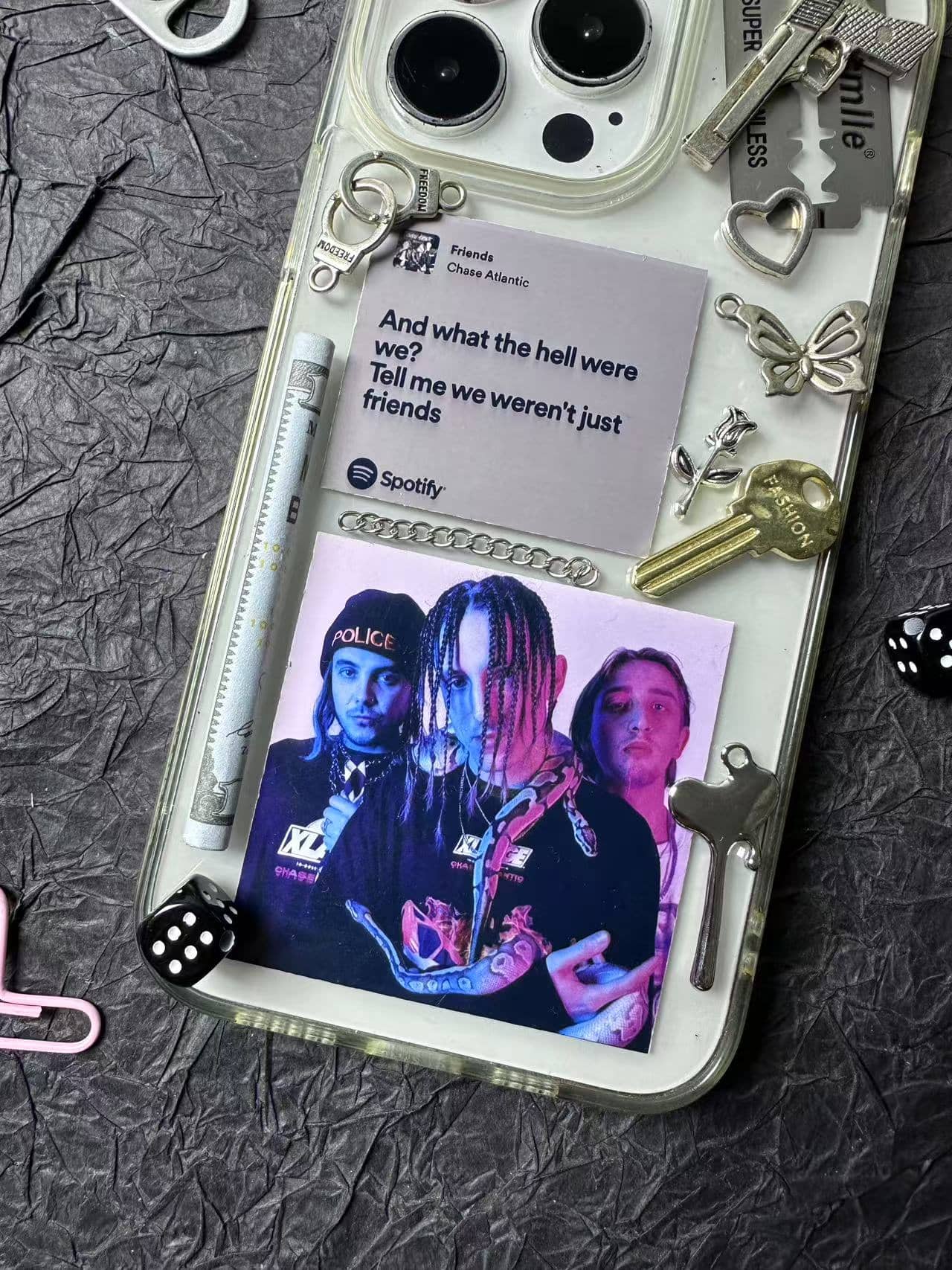 Chase Atlantic  style---7